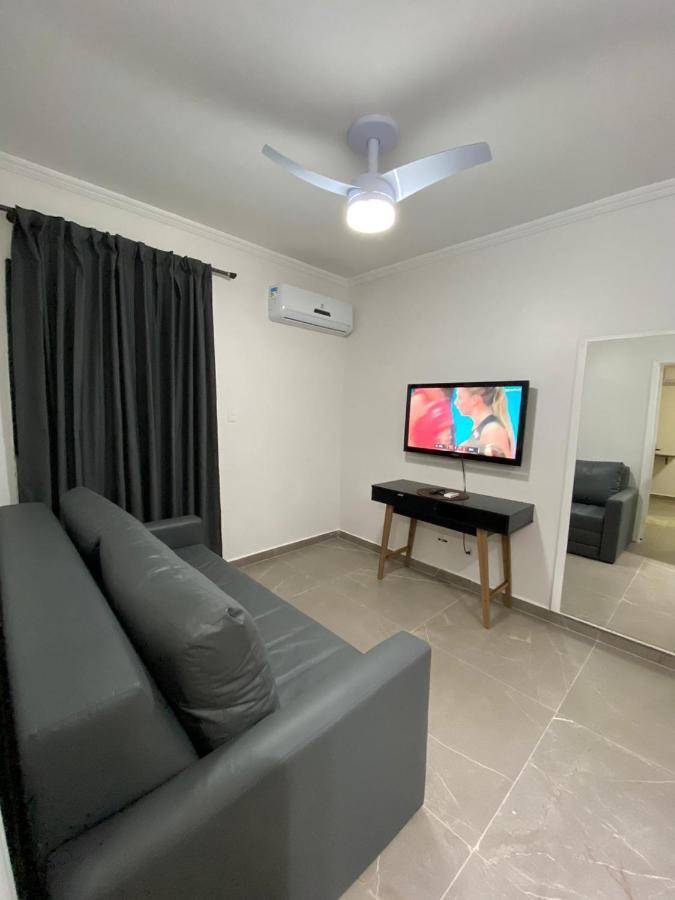 Flat - Acomoda Ate 4 Hospedes - Bairro Do Gonzaga - Santos Sp 外观 照片